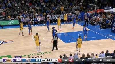 [Highlight] Bazley denies AD's shot at the rim