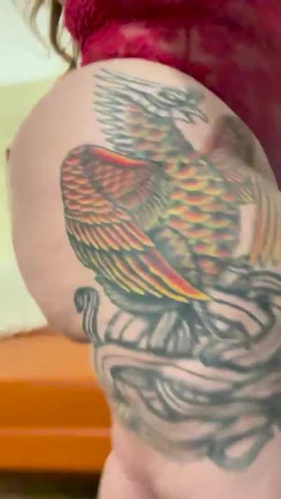 Like the outfit? Good Morning! 