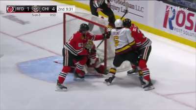 Ryan Suzuki scores and then Ethan Del Mastro punches Suzuki after the goal