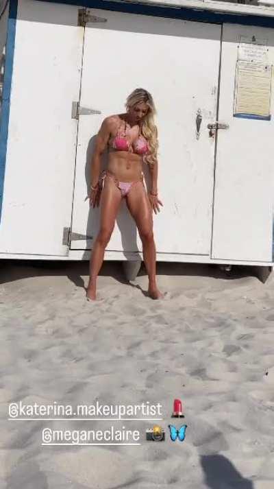 Charlotte Flair ð