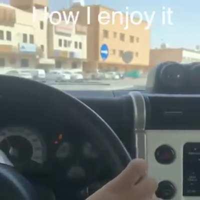 Just an Fj sliding on the street