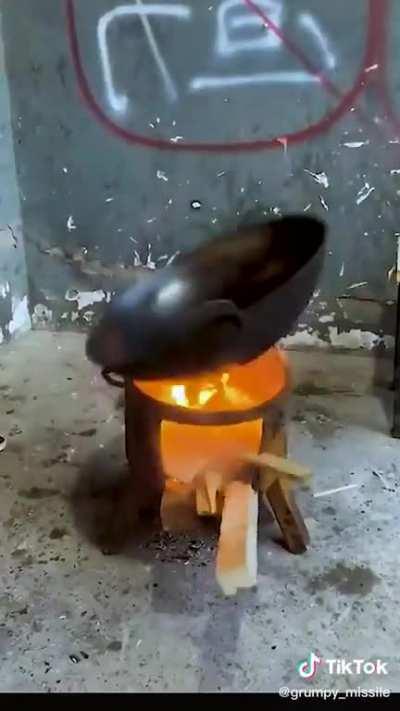 The most chaotic cooking video I've seen