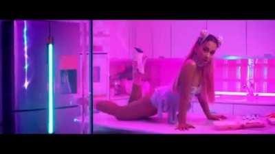 Ariana makes me jack off fast and hard!