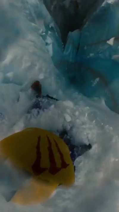 French Skier (@lespowtos on Instagram) miraculously survives crevasse fall