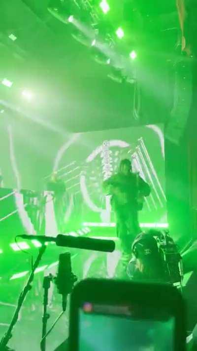 Travis came out tonight 🔥 🌵