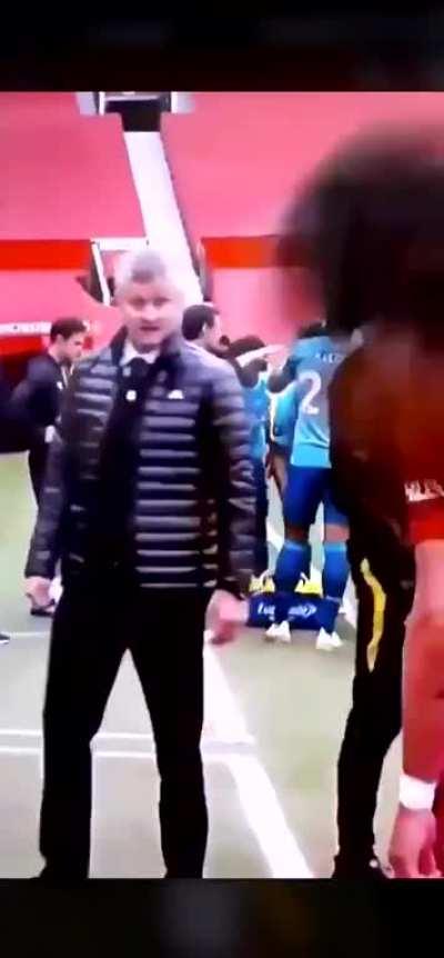 Ole giving the stare to Magurie at the drinks break after his mistake.