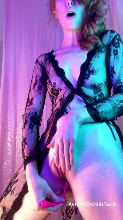 I love cumming with my Lovense vibrator inside my orgasming pussy...