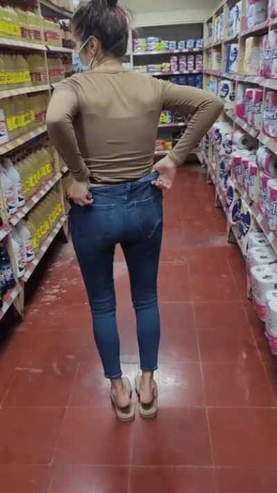 Love the grocery store! 🛒😁