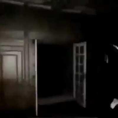 why tf Rage scream lik that 😭😭