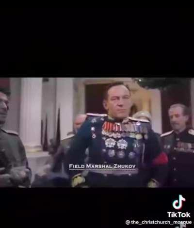 Demasiado edgy o aun es tolerable para este reddit?