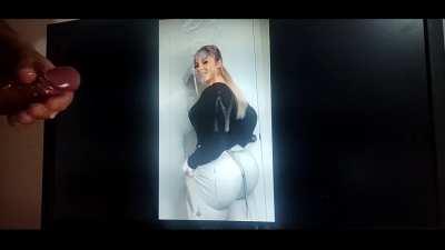 Big Booty Blonde Made Me Cum Twice 💦🥵🍑