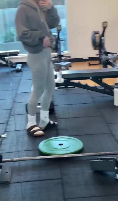 Would you stare at the gym if you saw me?