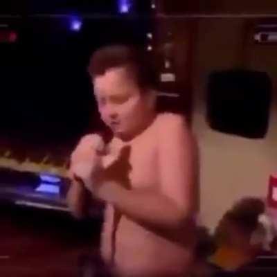 I fuckin wish gibby was in the new icarly