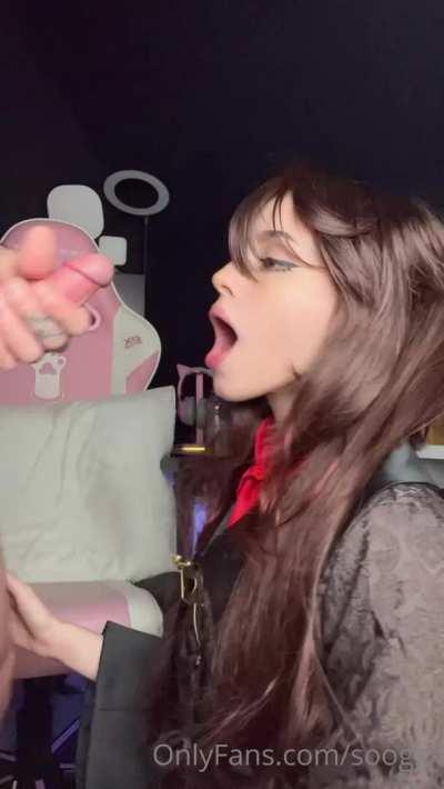 Cum slut takes a monster load on her face