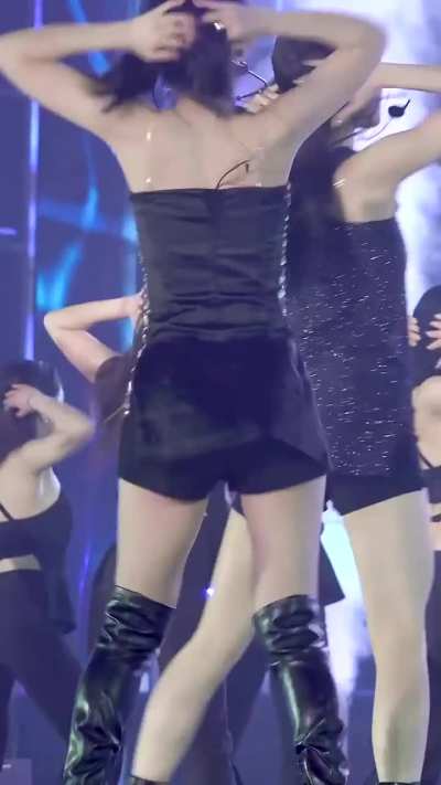 Chaewon of LE SSERAFIM