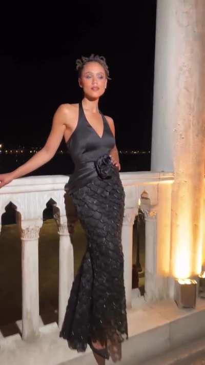 Feeling good...like a chic Armani Mermaid-insta 31/08/25