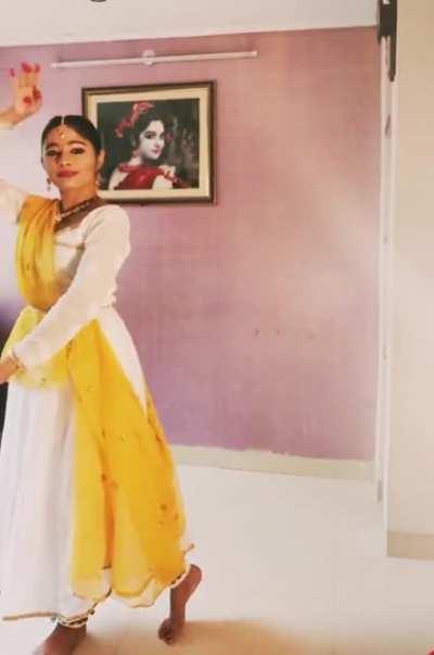 Krishna Vandana through Kathak Dance.