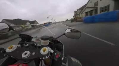 This looks so real! (PS5 - Ride 4)