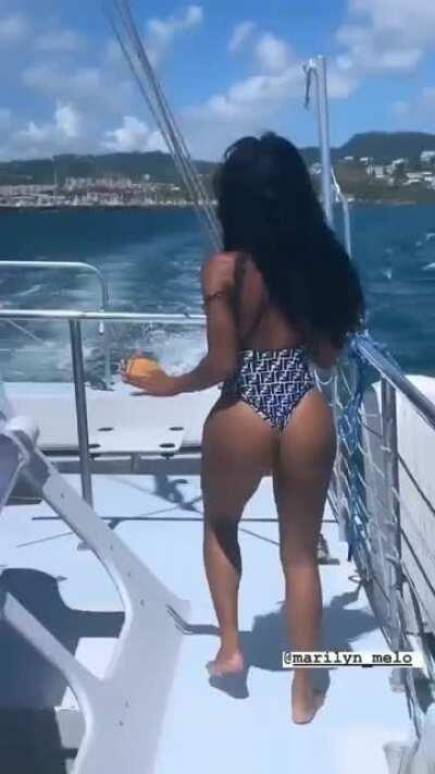 Marilyn's Paradise Booty