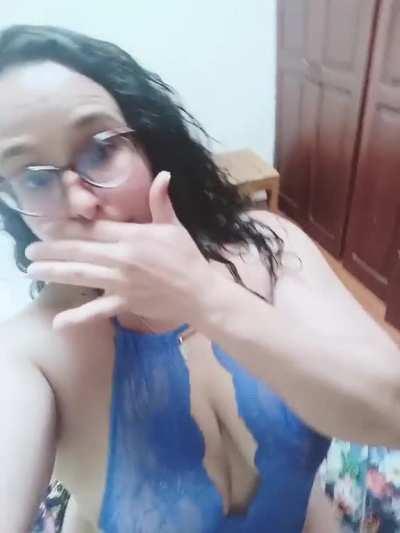 Emilia la curvy Facebook 