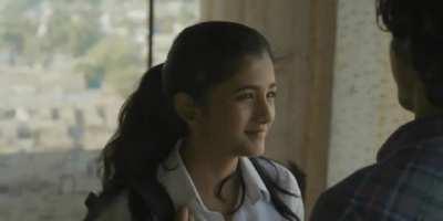 All kissing scenes of our petite raand Ashlesha Thakur who can make a man go wild jst by her bitch attitude face. Wish to see her gettin used in S2