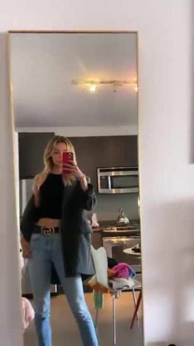 Madi Teeuws - Jacket and Jeans