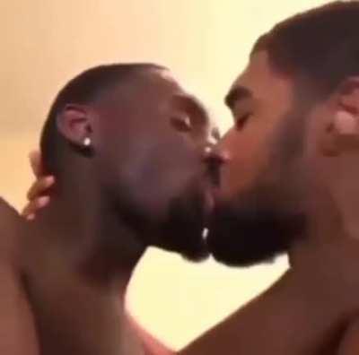 This sub has officially gone to shit, it’s been real y’all 😔