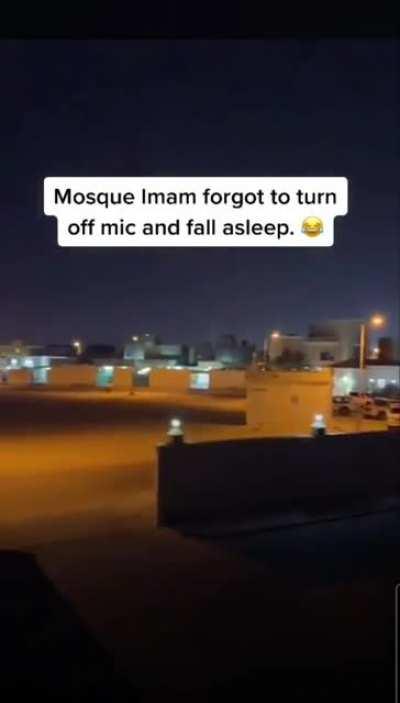 Mosque Imam forgot to turn off mic... IG:@_.h.29._