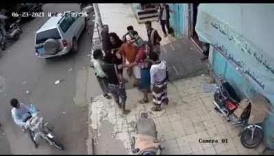 Dudes bust out Ak's in broad daylight