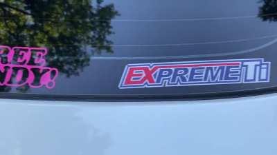 Figured I’d give a small exterior tour of the Korone Z. :3