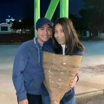 CELLBIT COM A MINA DELE