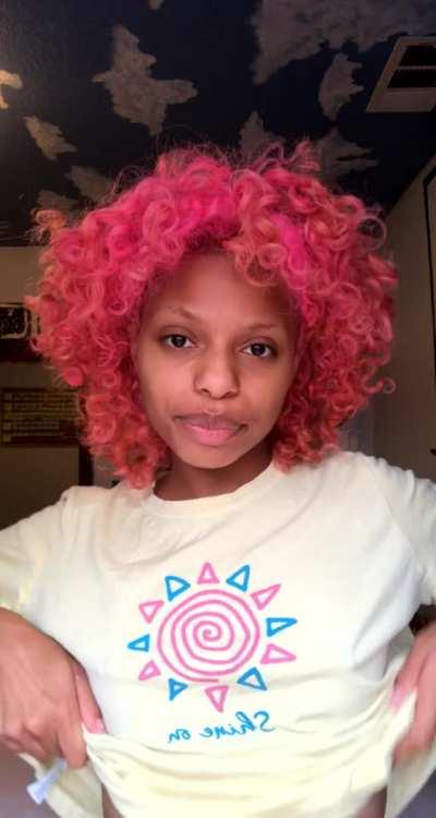 tiny tits get love here ?