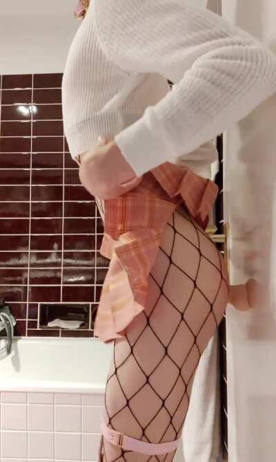 I love fucking my pussy so much!