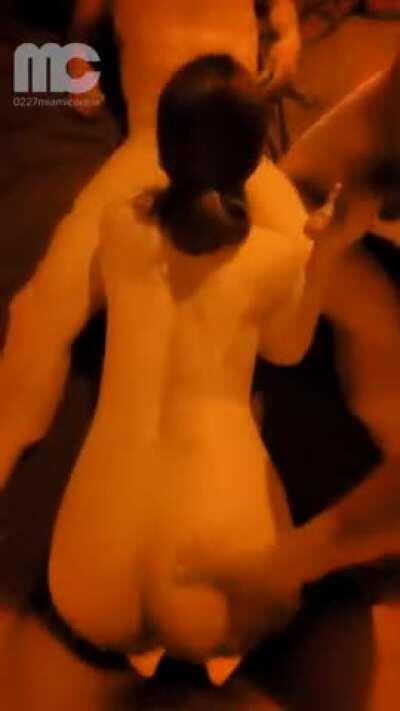 This hotwife takes her job very seriously 😉