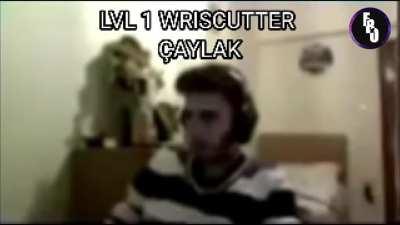 KEMAL MÜZİSYENLE TANIŞMADAN ÖNCE BİLEKKESEN 😃