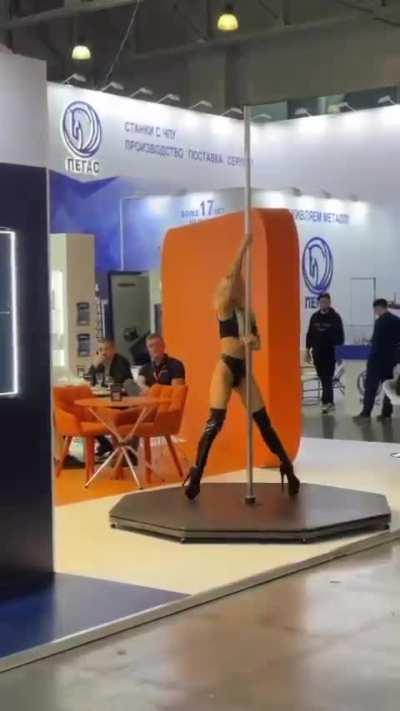 Зачётный станок, продаёте ? -Нет, показываю !