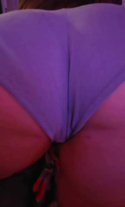 These shorts smell toxic after all of my farts 😂😂💨💨