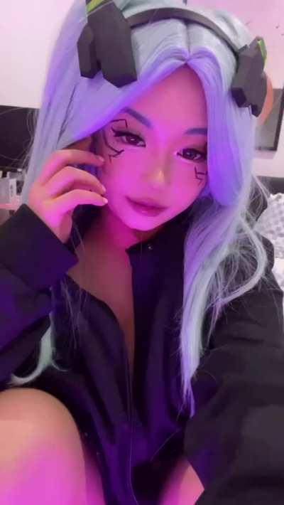 Do you think Rebecca from cyberpunk edgerunners is cute?