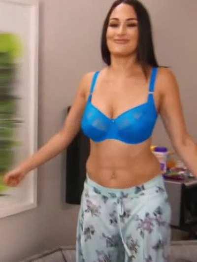 Brie bella
