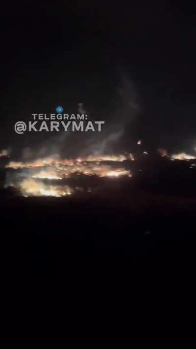 Night Bakhmut after shelling with incendiary ammunition.
