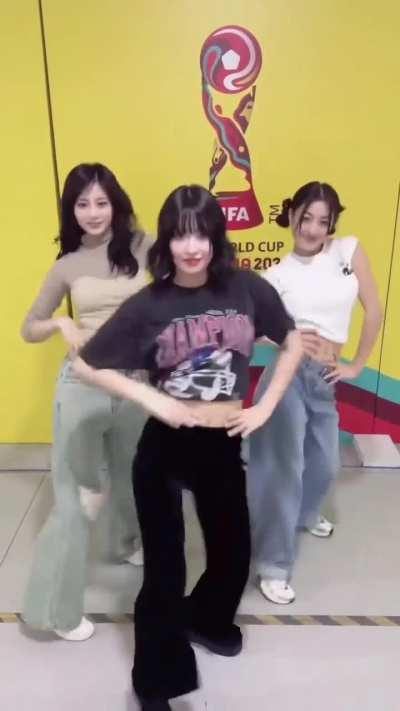 231226 TikTok Update - iconic song with iconic trio💍(with Momo, Jihyo & Tzuyu)