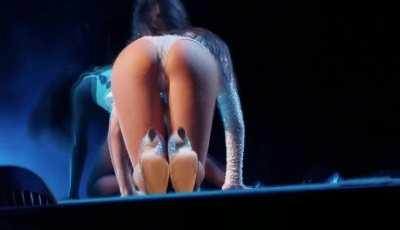 Dua Lipa (Good Lord)