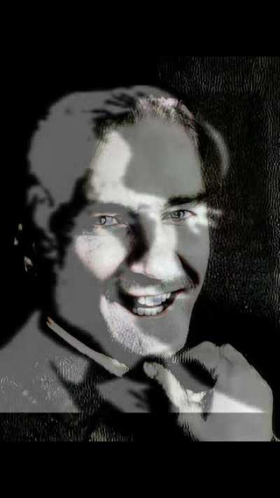 uğruna o kadar emekler verdiğim ülkenin bu halini görünce benim surat