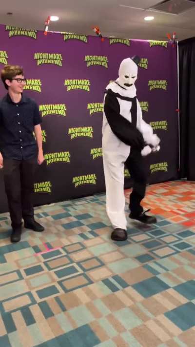 Lauren during NightMare Weekend with Elliott Fullam and Art The Clown