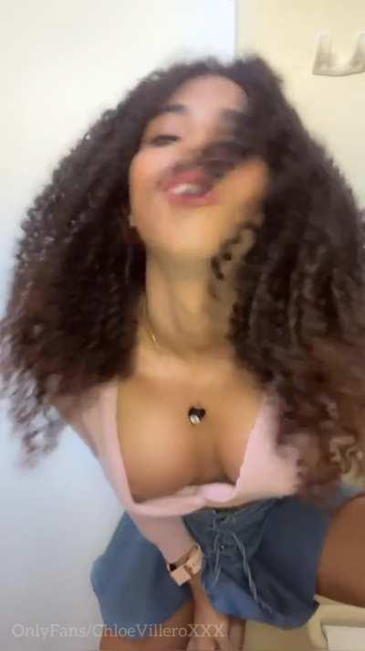 I'm very horny, will you let me put it in you?🥵