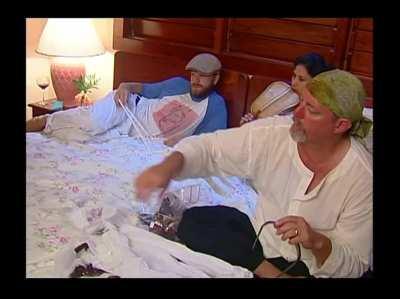 Belize -- where the smitten gazers ... still pursue her in their dreams at night (sound - click here to watch here)