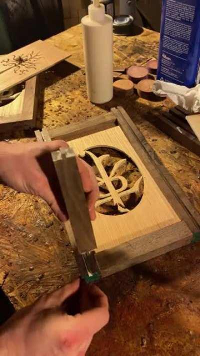 I made a Lord of the Rings inspired lamp