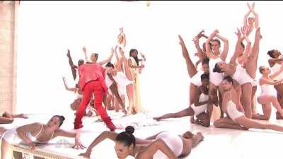 Power - Live on SNL 10/02/10