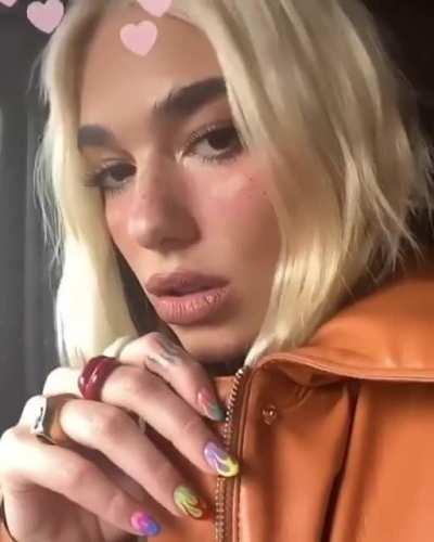 What would rather kiss her passionately or receive a good blowjob from her?