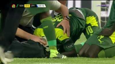 A nasty head collision leaves both Players concussed.